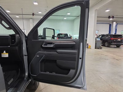 2025 Chevrolet Silverado 3500HD LTZ