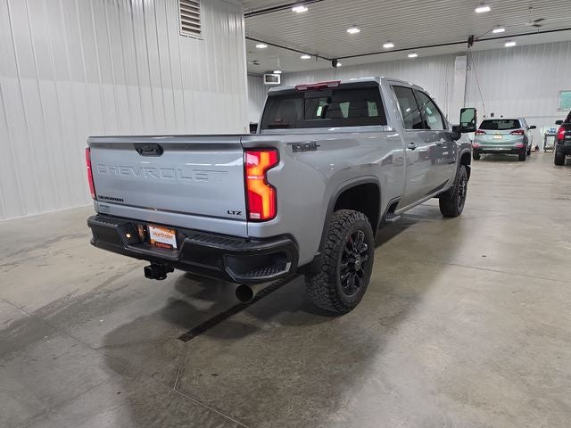 2025 Chevrolet Silverado 3500HD LTZ