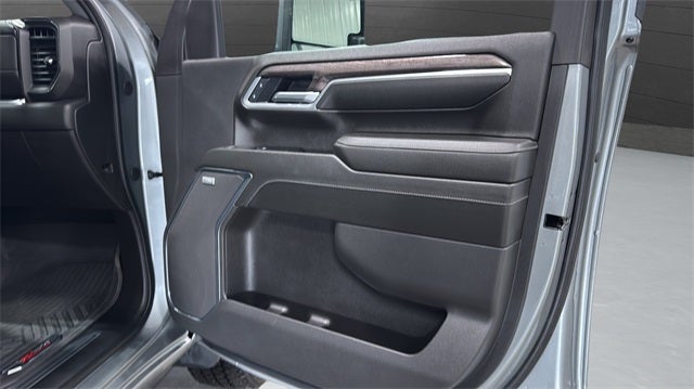 2025 Chevrolet Silverado 3500HD LTZ Trail Boss