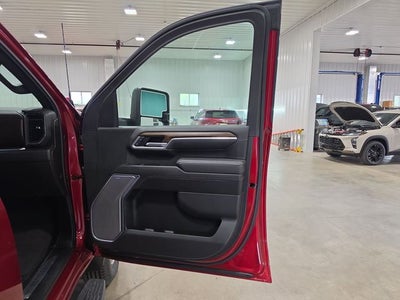 2025 Chevrolet Silverado 3500HD High Country