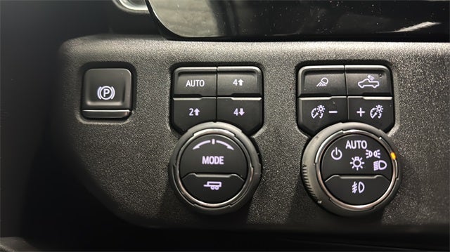 2024 Chevrolet Silverado 3500HD LTZ