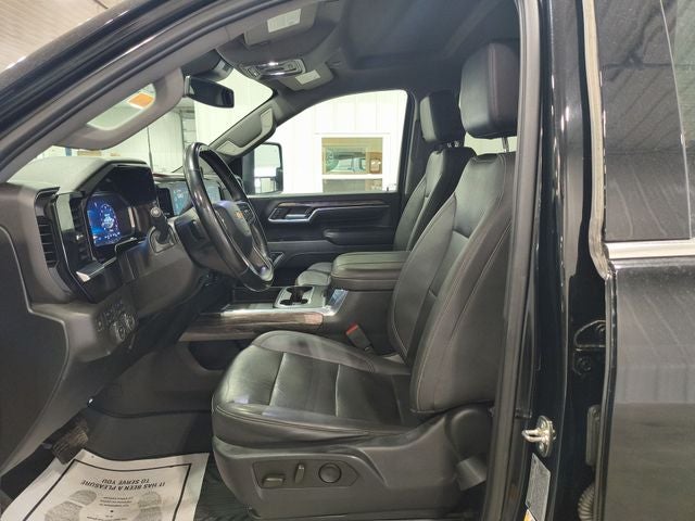 2024 Chevrolet Silverado 3500HD LTZ