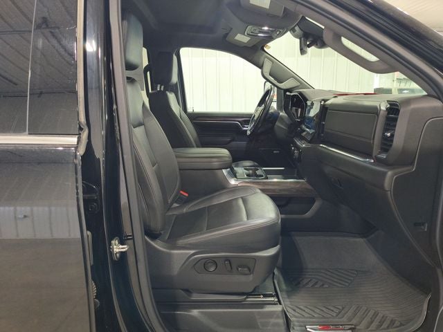 2024 Chevrolet Silverado 3500HD LTZ