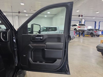 2022 Chevrolet Silverado 3500HD LTZ