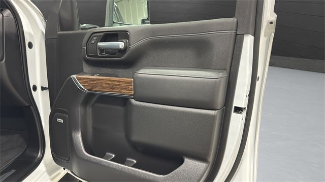 2022 Chevrolet Silverado 3500HD High Country