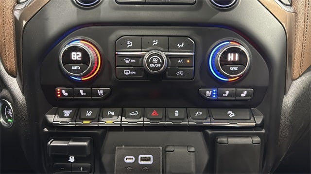 2022 Chevrolet Silverado 3500HD High Country