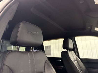 2023 Chevrolet Silverado 3500HD High Country