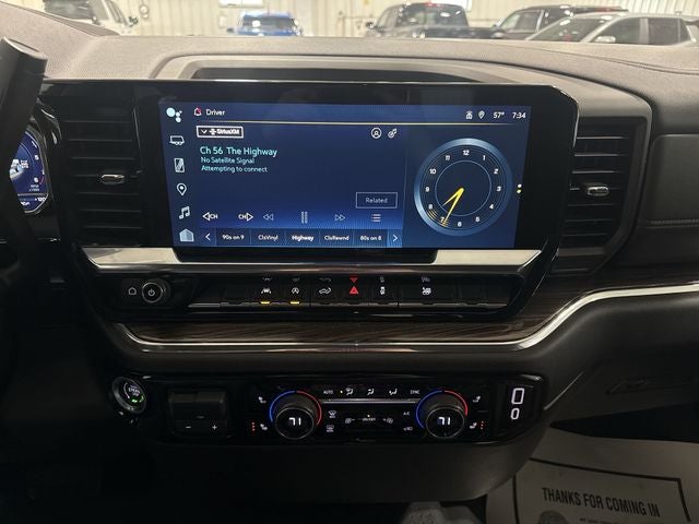 2024 Chevrolet Silverado 1500 LT LT1