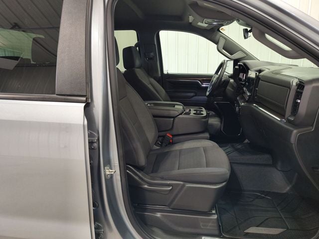 2024 Chevrolet Silverado 1500 LT LT1