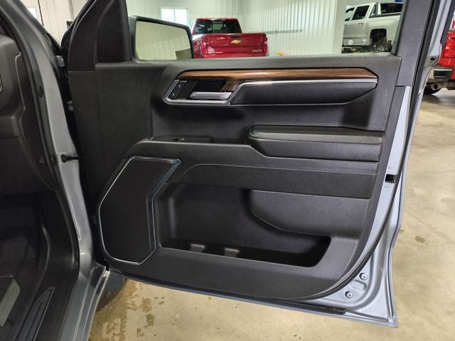 2024 Chevrolet Silverado 1500 LT LT1