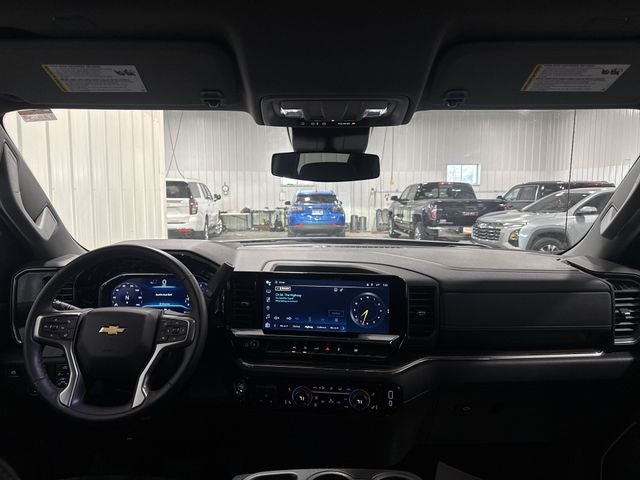 2024 Chevrolet Silverado 1500 LT LT1