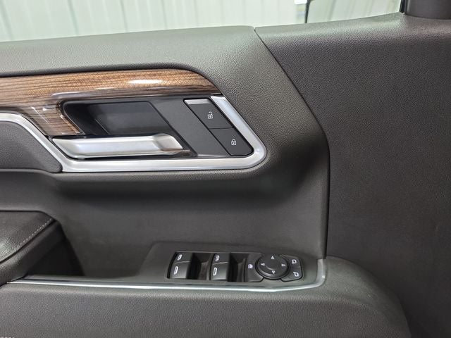 2025 Chevrolet Silverado 1500 LT LT1
