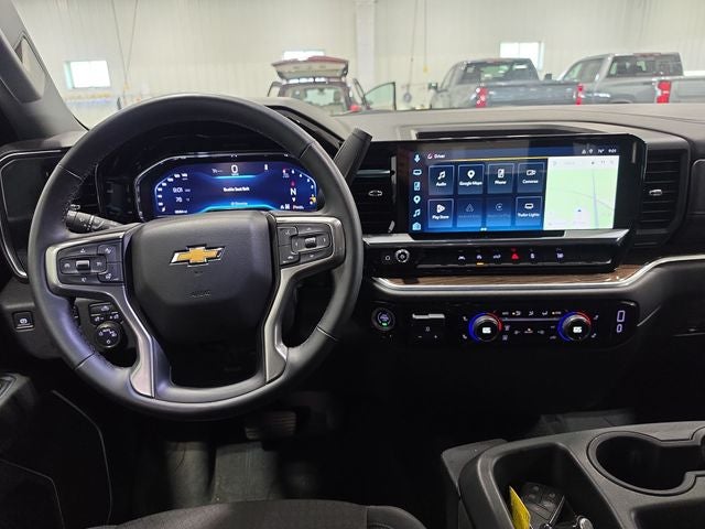 2025 Chevrolet Silverado 1500 LT LT1