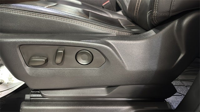 2023 Chevrolet Silverado 1500 High Country Premium