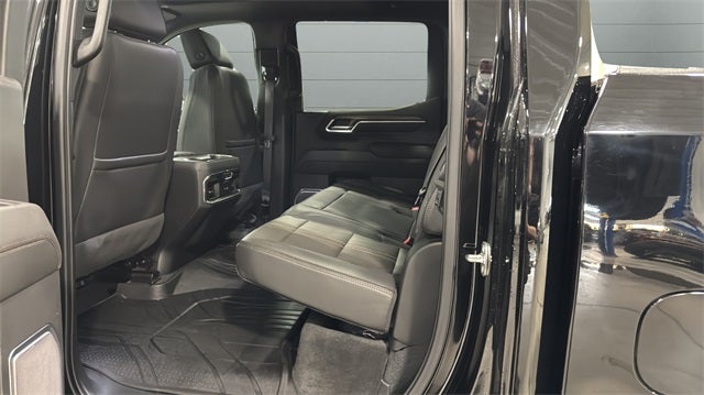 2023 Chevrolet Silverado 1500 High Country Premium