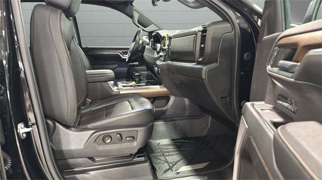 2023 Chevrolet Silverado 1500 High Country Premium