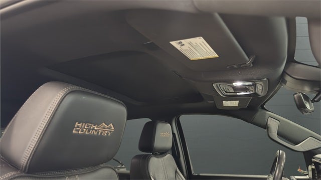 2023 Chevrolet Silverado 1500 High Country Premium