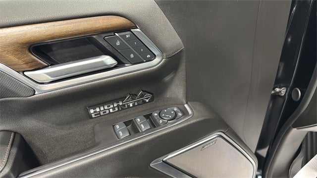 2025 Chevrolet Silverado 1500 High Country Midnight Edition