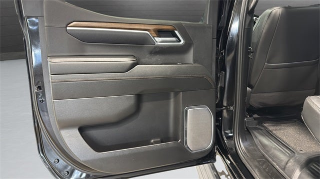 2025 Chevrolet Silverado 1500 High Country Midnight Edition