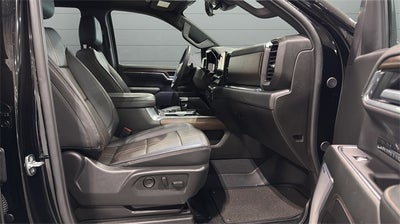 2025 Chevrolet Silverado 1500 High Country Midnight Edition