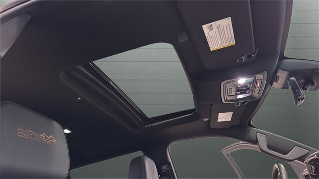 2025 Chevrolet Silverado 1500 High Country W/ Tech