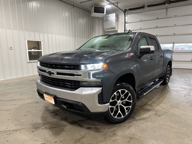Used 2020 Chevrolet Silverado 1500 LT with VIN 1GCUYDED0LZ307326 for sale in Glenwood, Minnesota