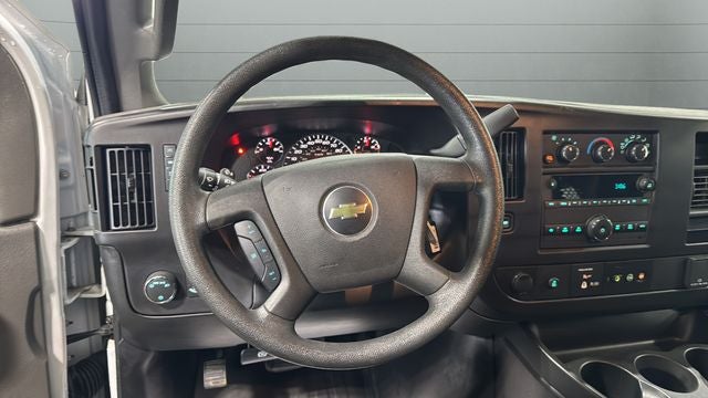 2024 Chevrolet Express 2500 Work Van Cargo