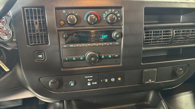 2024 Chevrolet Express 2500 Work Van Cargo