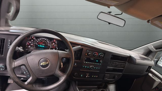 2024 Chevrolet Express 2500 Work Van Cargo
