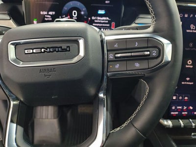 2025 GMC Acadia Denali