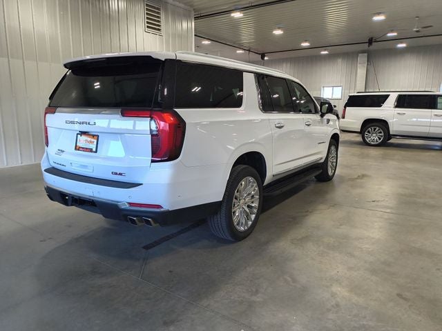 2025 GMC Yukon XL Denali