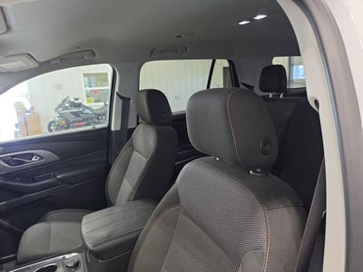 2018 Chevrolet Traverse LT Cloth w/1LT