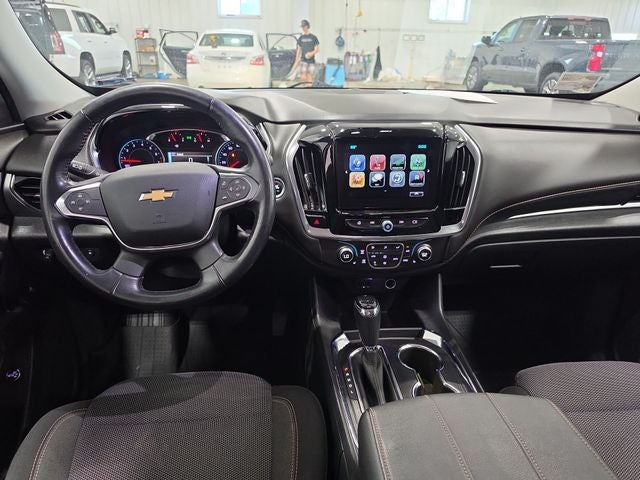 2018 Chevrolet Traverse LT Cloth w/1LT