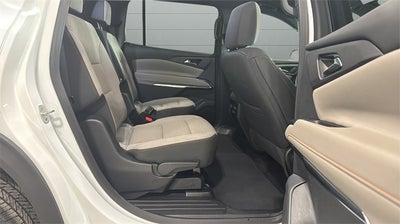 2025 Chevrolet Traverse LT 2LT