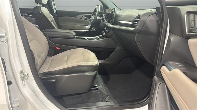 2025 Chevrolet Traverse LT 2LT