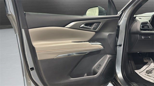 2025 Chevrolet Traverse LT 2LT