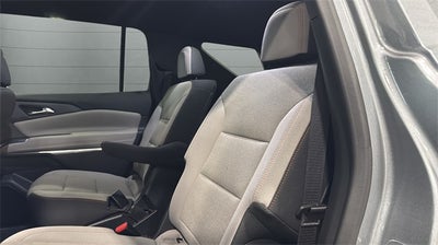 2025 Chevrolet Traverse LT 2LT