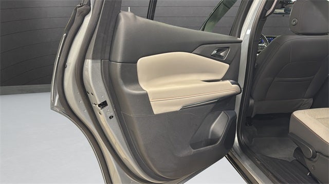 2025 Chevrolet Traverse LT 2LT