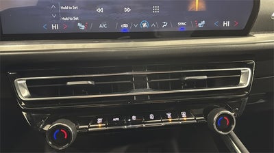 2025 Chevrolet Traverse LT 2LT