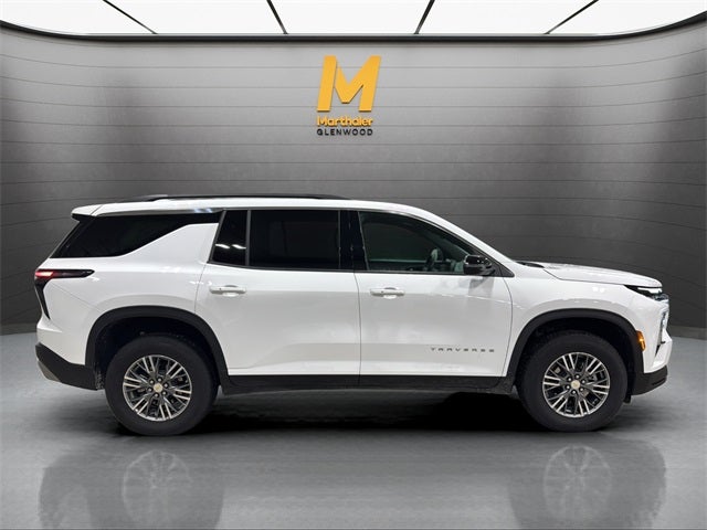 2025 Chevrolet Traverse LT 2LT