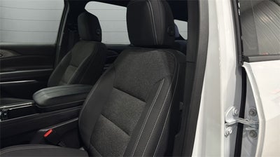 2025 Chevrolet Traverse LT 2LT