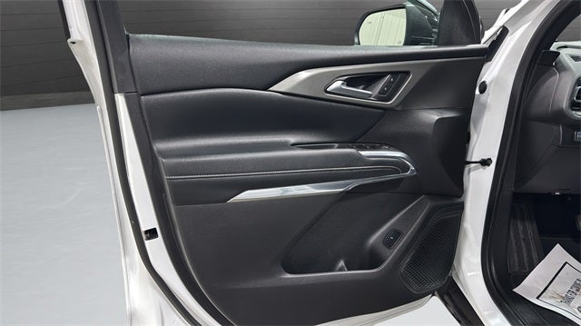 2025 Chevrolet Traverse LT 2LT