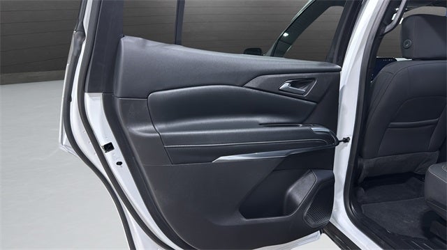 2025 Chevrolet Traverse LT 2LT