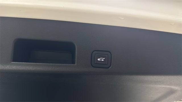 2025 Chevrolet Traverse LT 2LT