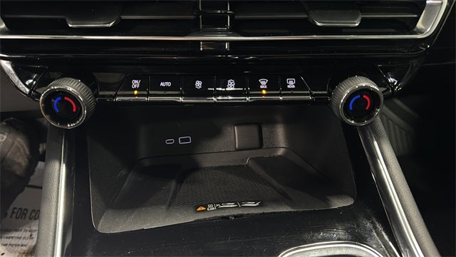 2025 Chevrolet Traverse LT 2LT