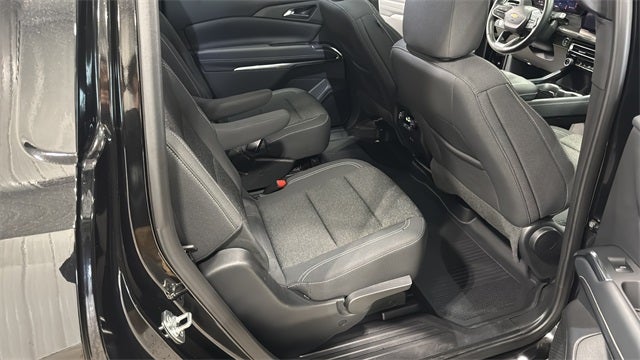 2025 Chevrolet Traverse LT 2LT