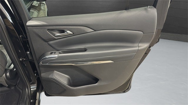 2025 Chevrolet Traverse LT 2LT