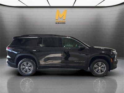 2025 Chevrolet Traverse LT 2LT