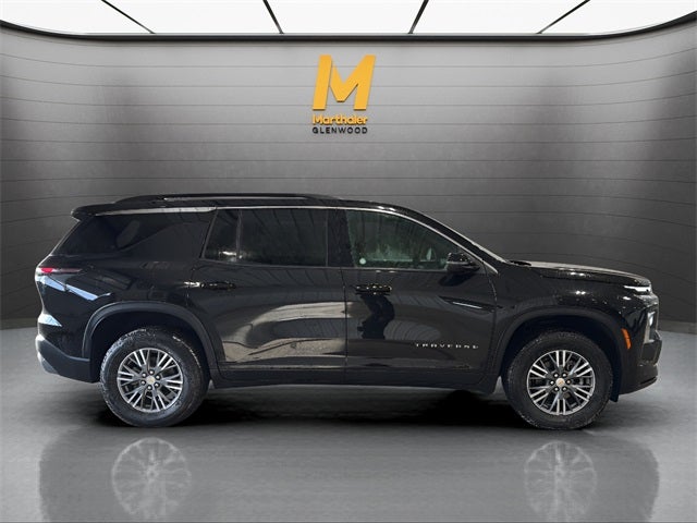 2025 Chevrolet Traverse LT 2LT
