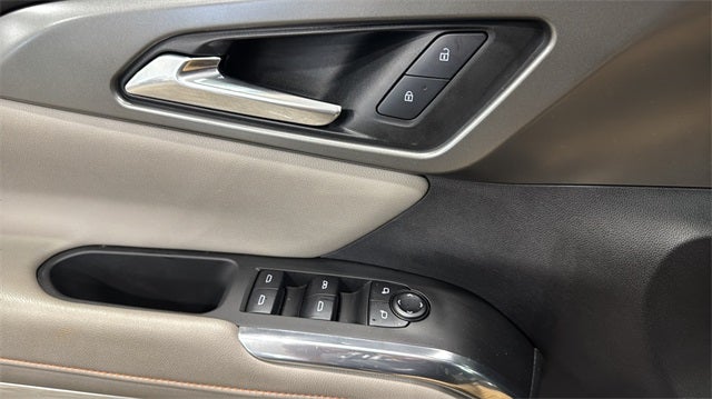 2025 Chevrolet Traverse LT 2LT